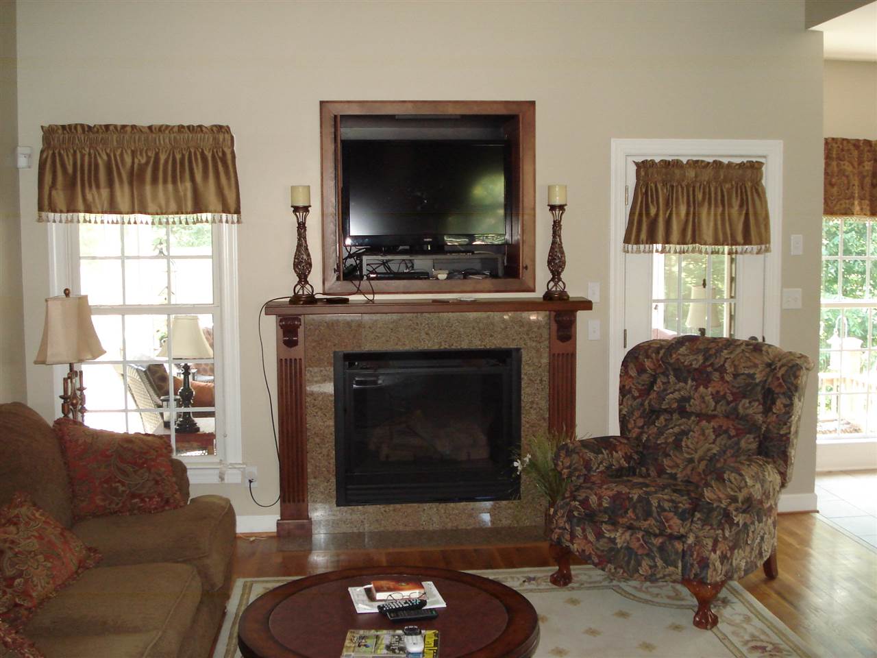 908 Wando Road Roebuck, SC 29376 - Photo 3 of 25