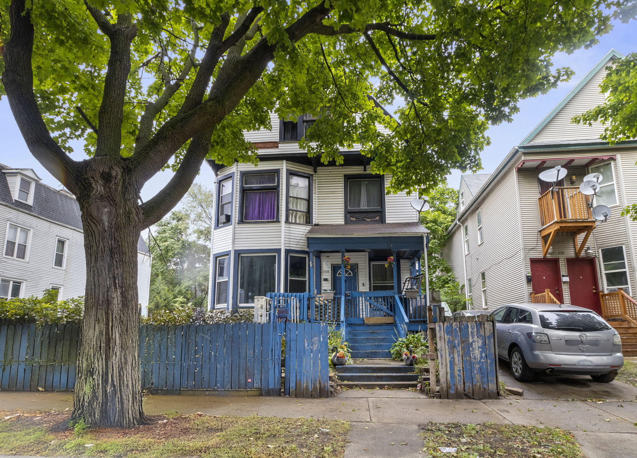 1720 West Mineral St