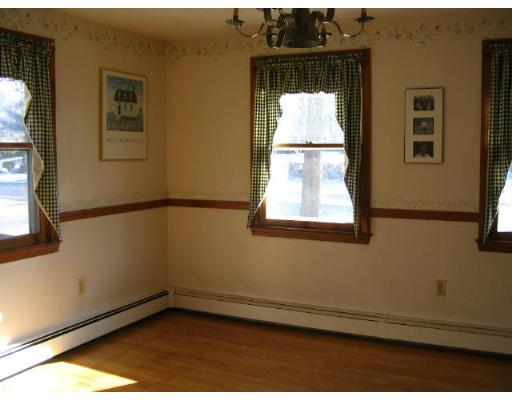 29 Trayer Road Canton, MA 02021 - Photo 3 of 7 Gallery Image 3
