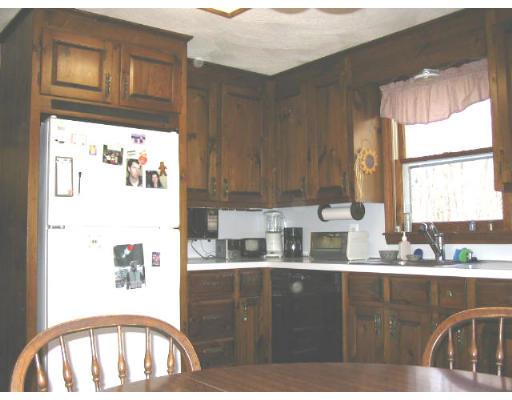 29 Trayer Road Canton, MA 02021 - Photo 5 of 7 Gallery Image 5