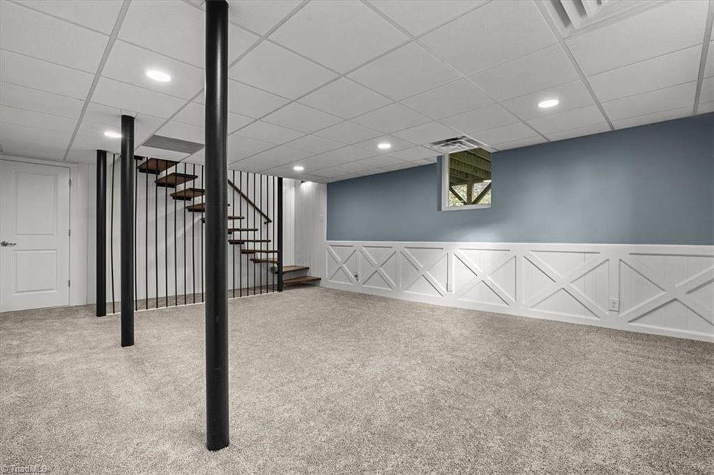 1103 Dover Road Greensboro, NC 27408 - Photo 35 of 41