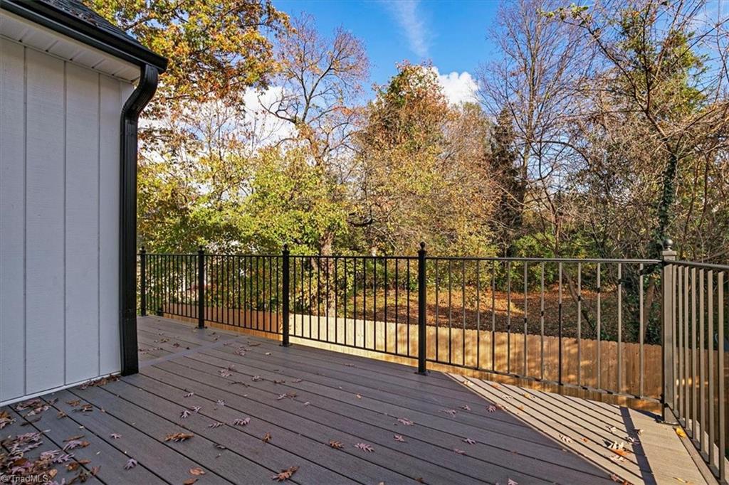 1103 Dover Road Greensboro, NC 27408 - Photo 39 of 41