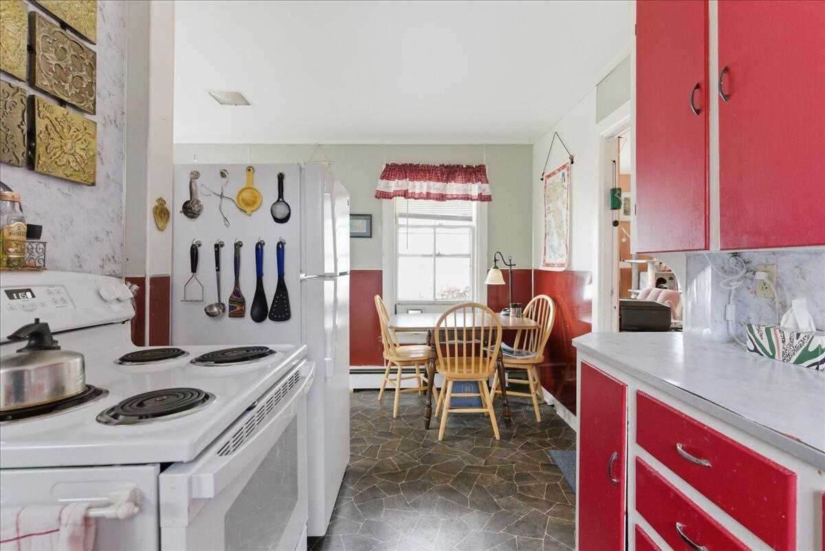 11 Elmwood Road Auburn, ME 04210 - Photo 14 of 44 Kitchen