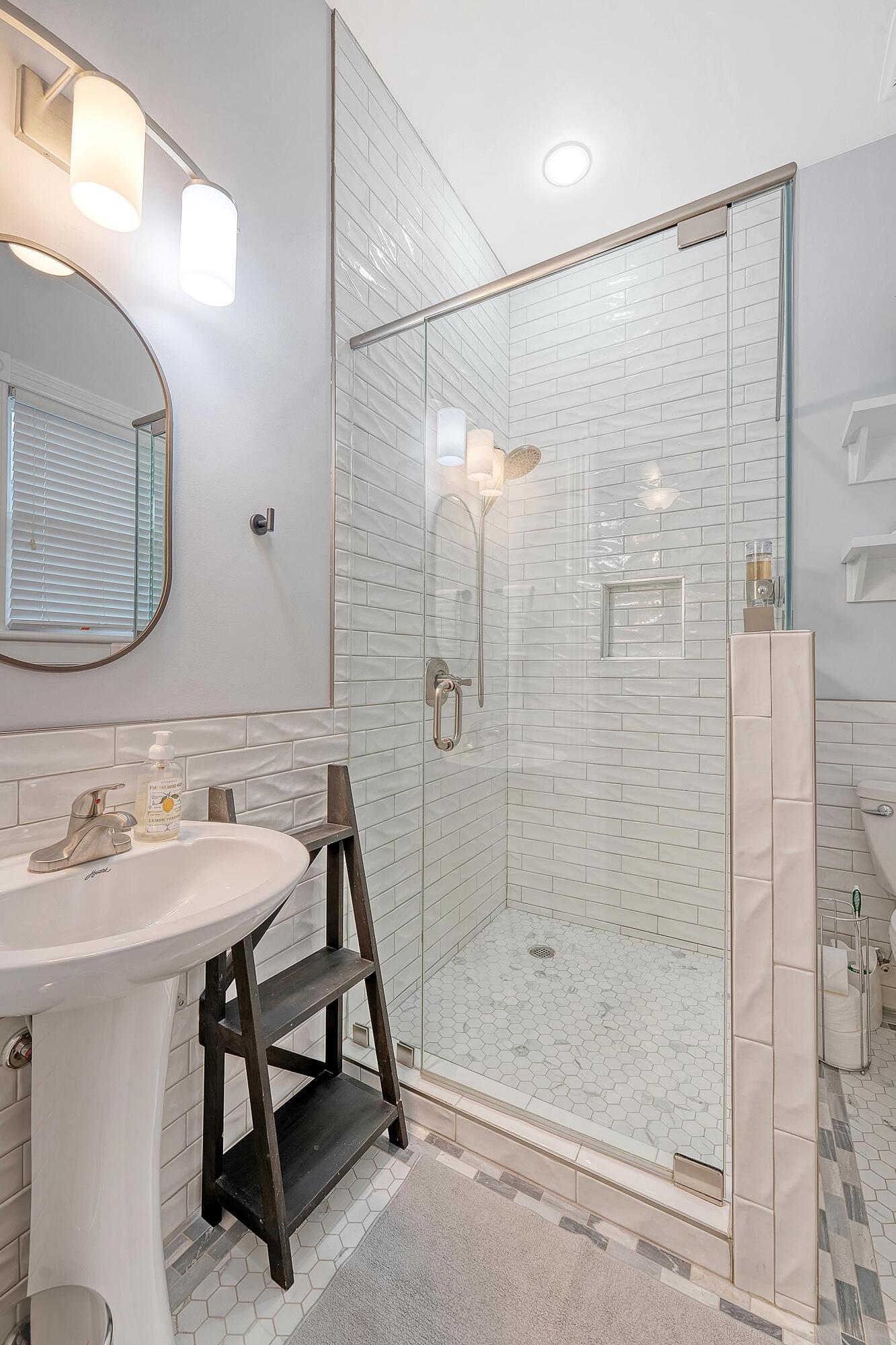 218 Congress Street, Unit A Charleston, SC 29403 - Photo 17 of 44 DSC04653_18-copy