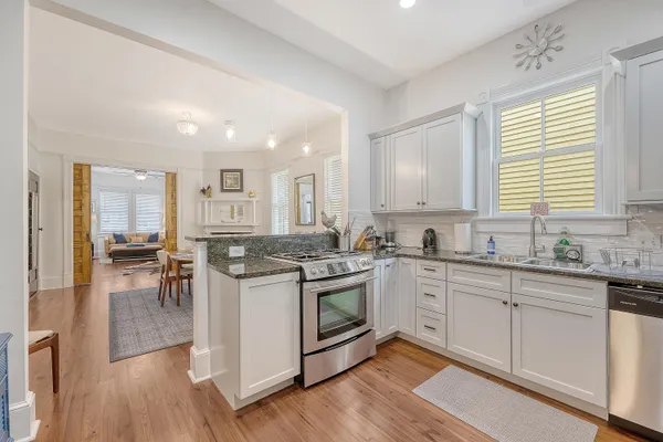 $4,600 | 218 Congress Street, Unit A, Charleston, SC 29403