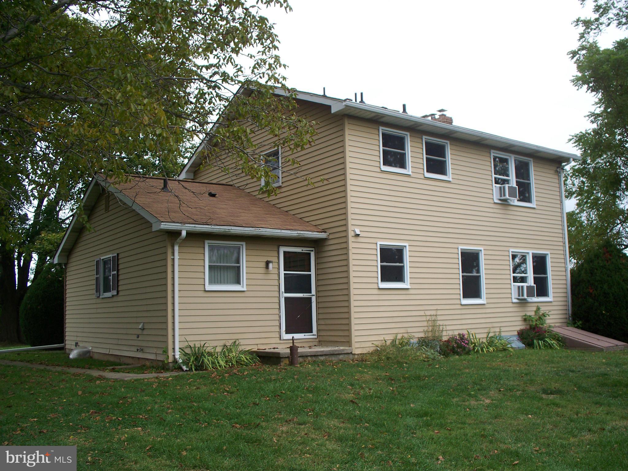2817 Hampstead Road Hampstead, MD 21074 - Photo 3 of 30 Exterior (Rear)