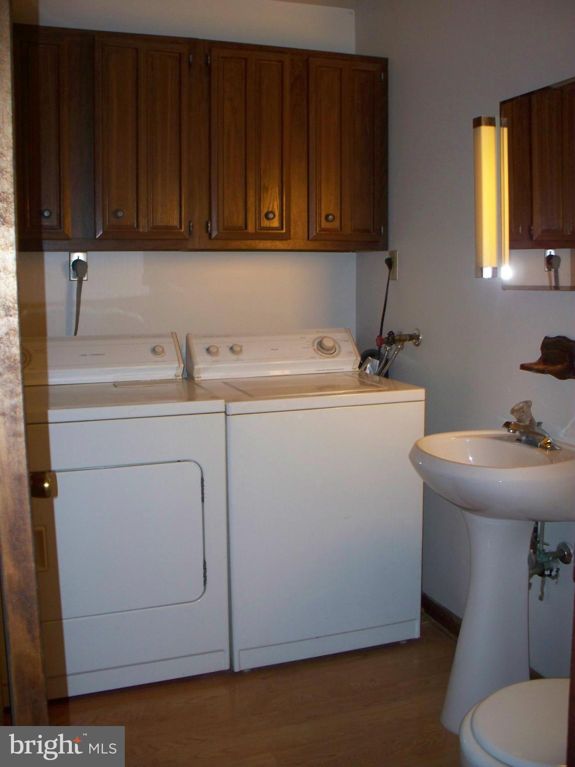 2817 Hampstead Road Hampstead, MD 21074 - Photo 21 of 30 Laundry Room/Half Bath