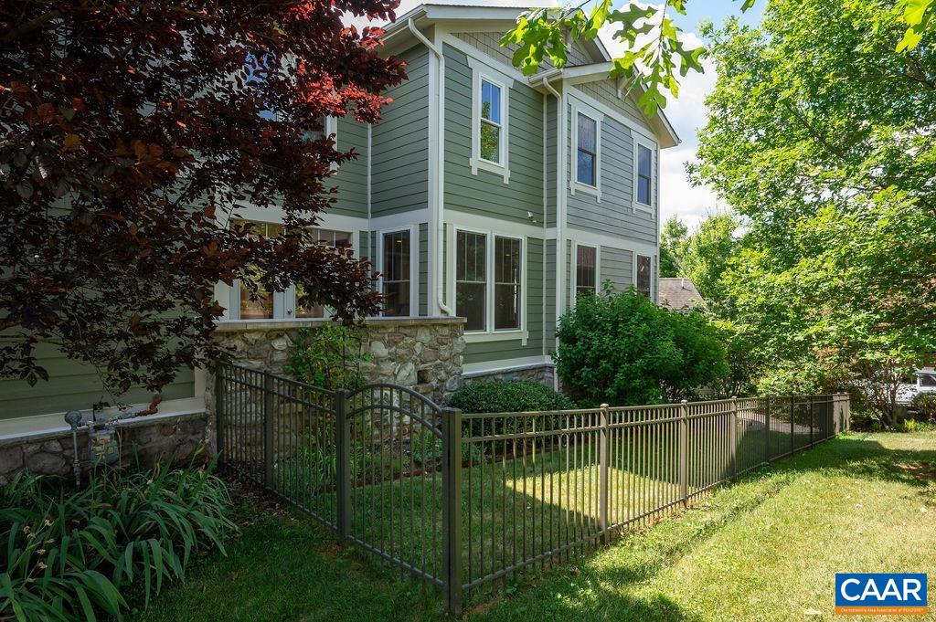 1461 Butler Street Charlottesville, VA 22901 - Photo 45 of 47 Gallery Image 45