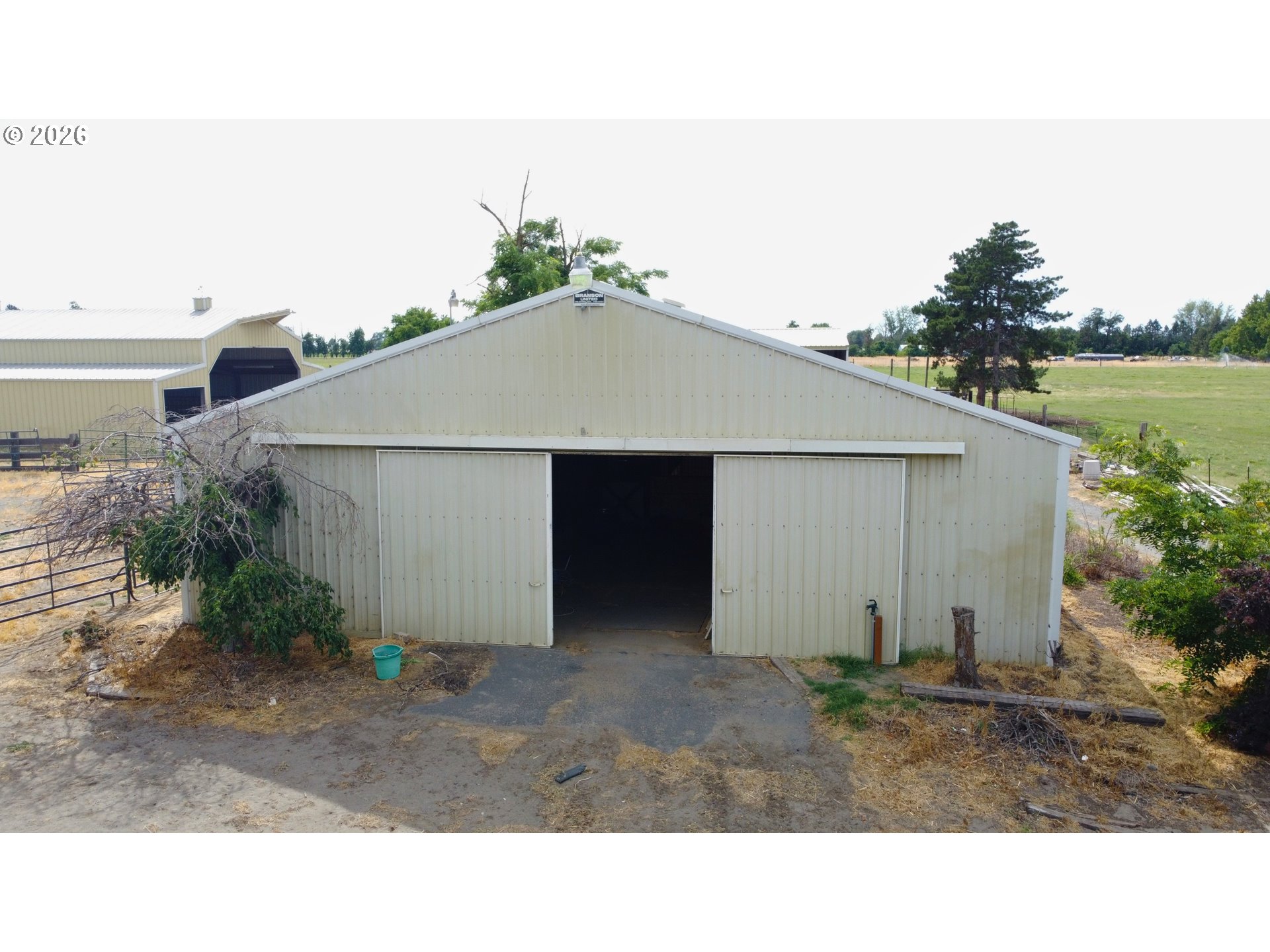 79404 Powerline Road Hermiston, OR 97838 - Photo 2 of 35