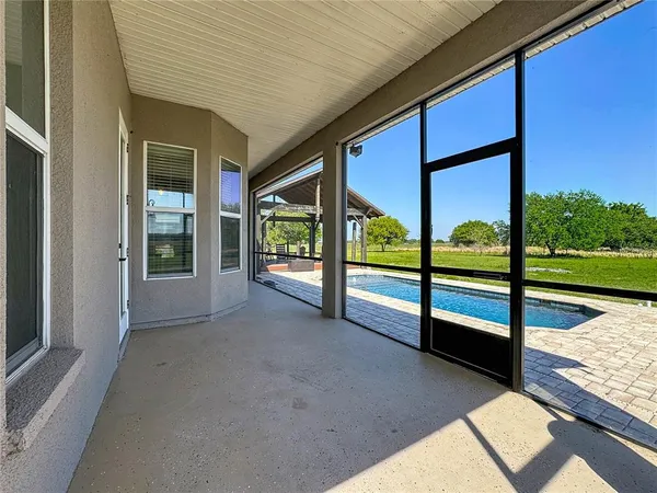 $850,000 | 2350 Virgil Hall Road, Lithia, FL 33547