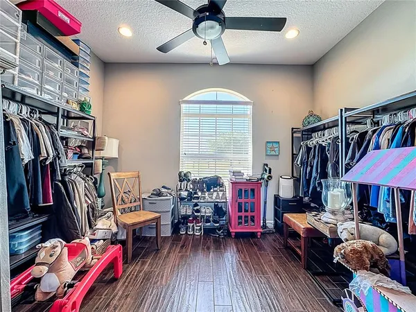 $850,000 | 2350 Virgil Hall Road, Lithia, FL 33547