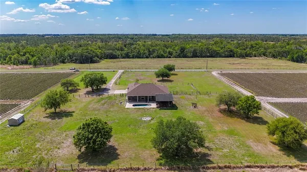 $850,000 | 2350 Virgil Hall Road, Lithia, FL 33547