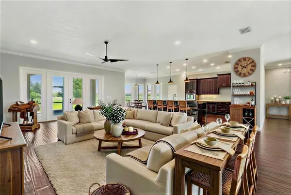 $850,000 | 2350 Virgil Hall Road, Lithia, FL 33547