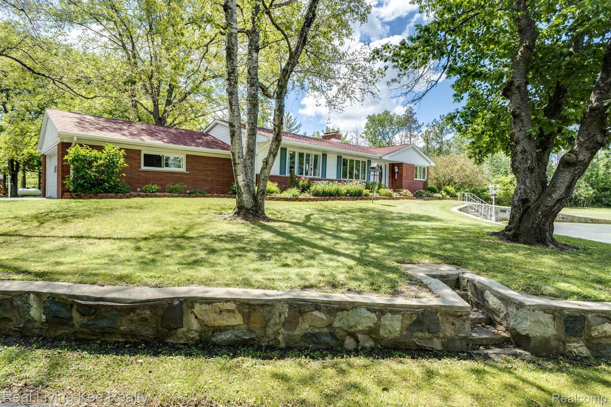 7085 Beard Road North Street, MI 48049 - Photo 2 of 53 7085 Beard Rd (51 of 57).jpg