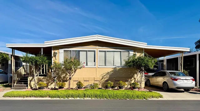 $319,900 | 3135 Oakbridge Drive, Unit 3135, San Jose, CA 95121