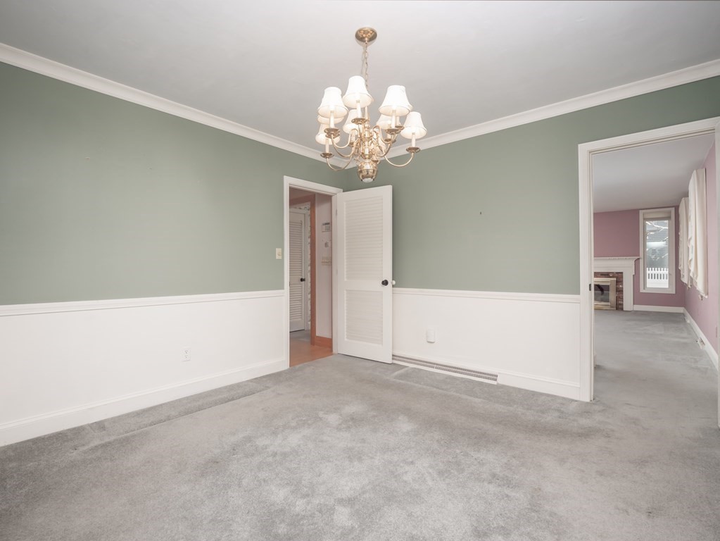 8 Roberta Drive Dartmouth, MA 02748 - Photo 25 of 42