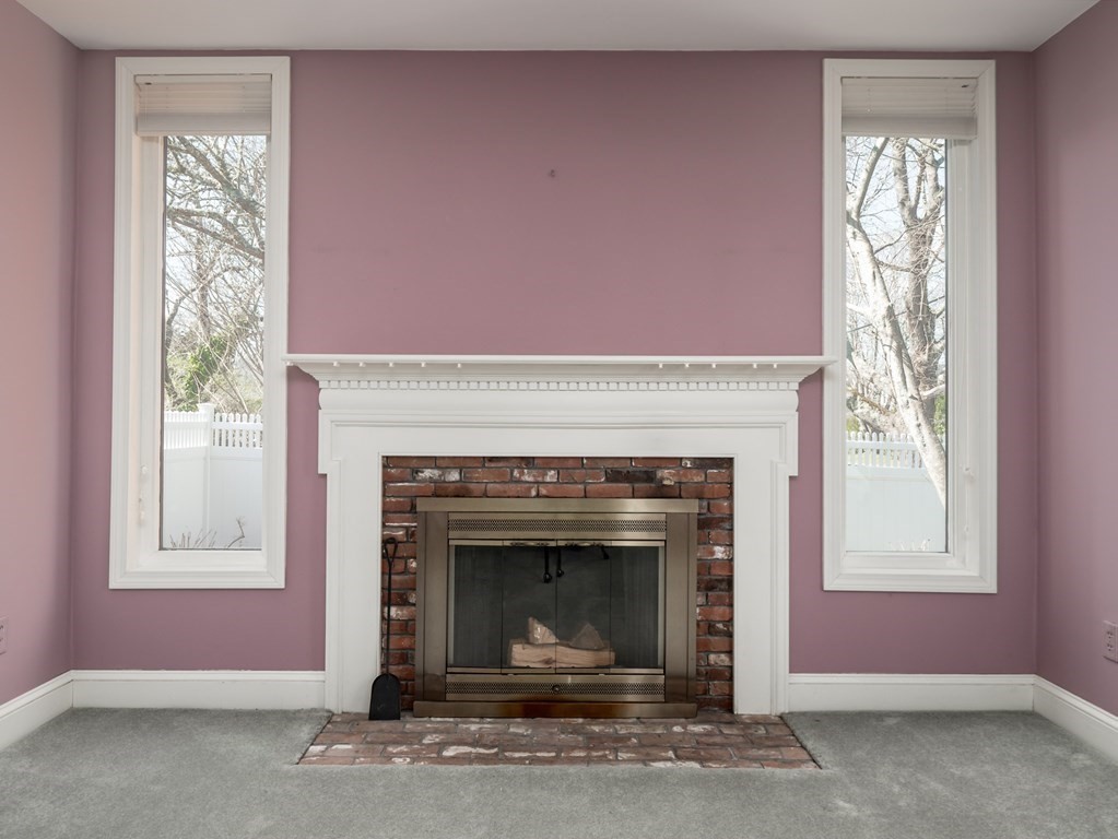 8 Roberta Drive Dartmouth, MA 02748 - Photo 27 of 42