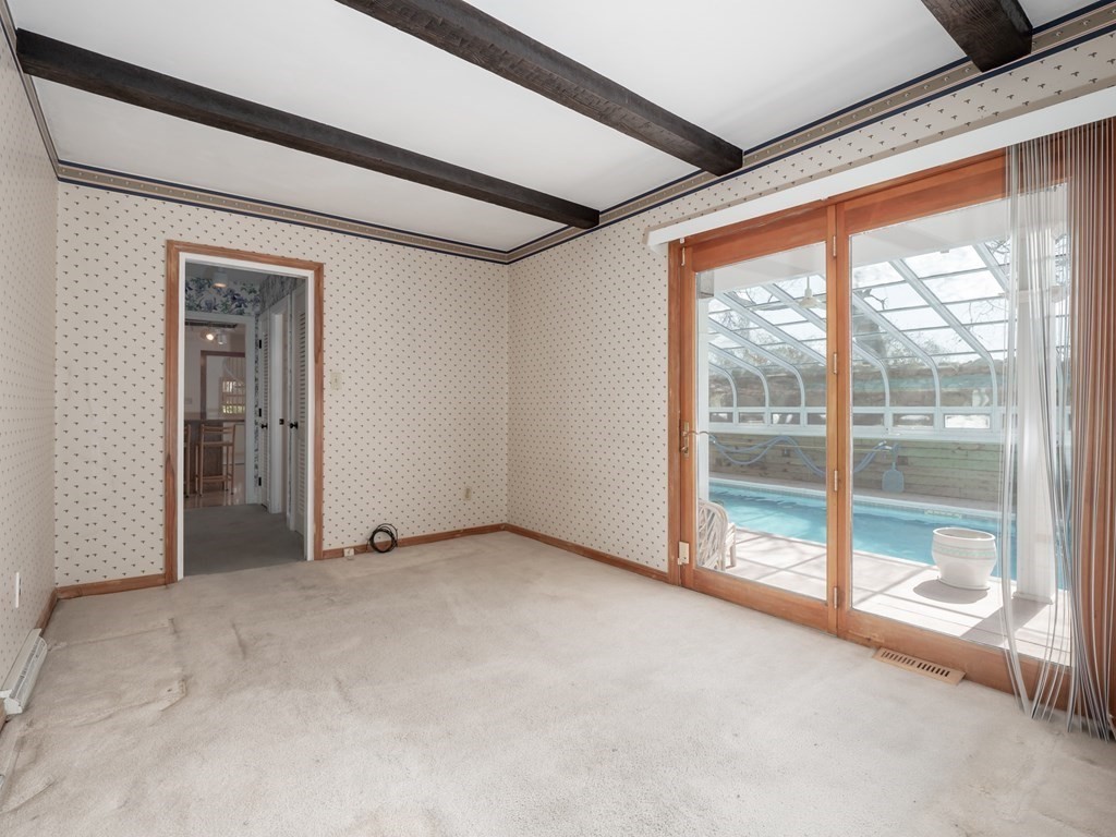 8 Roberta Drive Dartmouth, MA 02748 - Photo 30 of 42