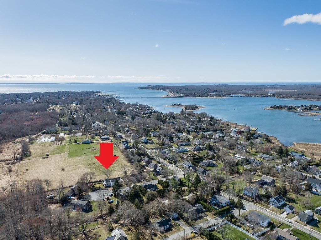 8 Roberta Drive Dartmouth, MA 02748 - Photo 5 of 42