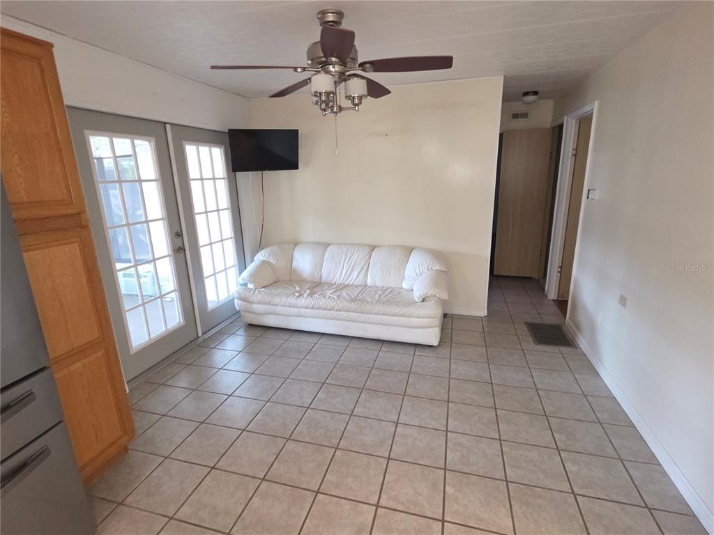 8071 Highpoint Boulevard Brooksville, FL 34613 - Photo 6 of 21 a bathroom with a sink a toilet and a mirror