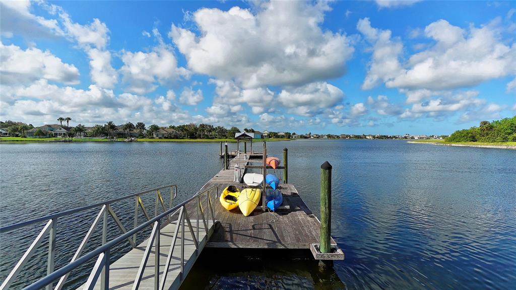 1031 Signet Drive Apollo Beach, FL 33572 - Photo 15 of 19