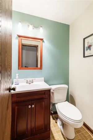 $249,900 | 311 Squire Dale Lane, Greece, NY 14612