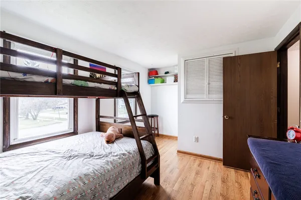 $249,900 | 311 Squire Dale Lane, Greece, NY 14612