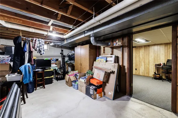 $249,900 | 311 Squire Dale Lane, Greece, NY 14612