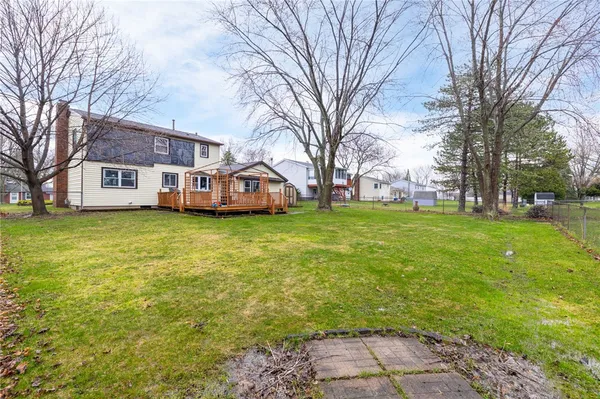 $249,900 | 311 Squire Dale Lane, Greece, NY 14612