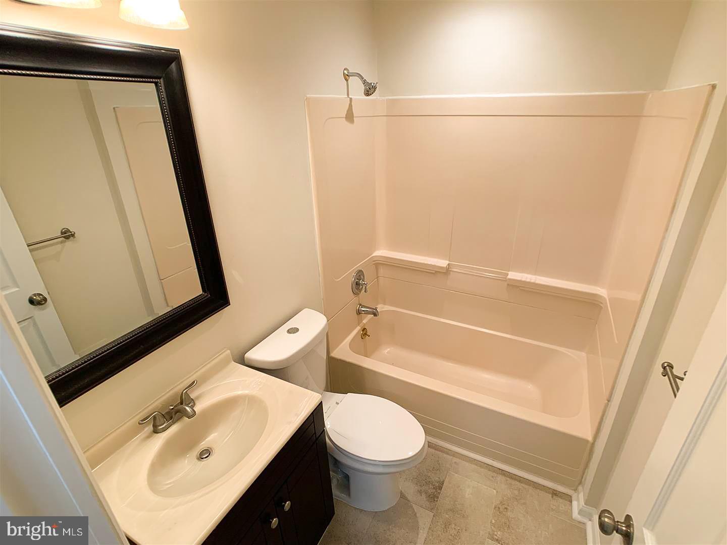 446 South Forklanding Road Maple Shade, NJ 08052 - Photo 16 of 23