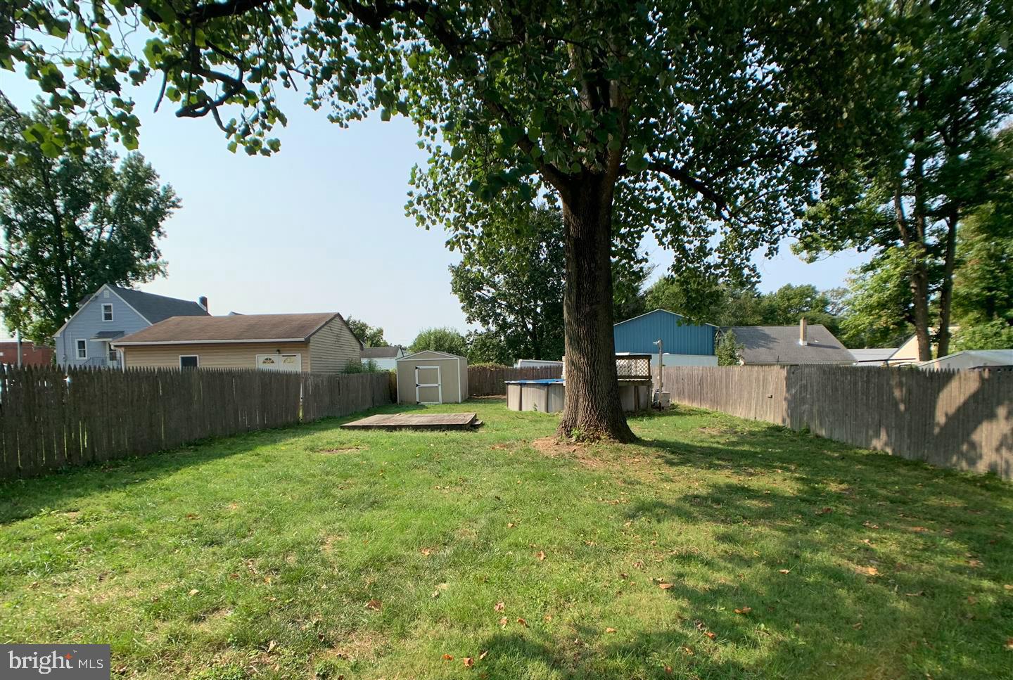 446 South Forklanding Road Maple Shade, NJ 08052 - Photo 7 of 23
