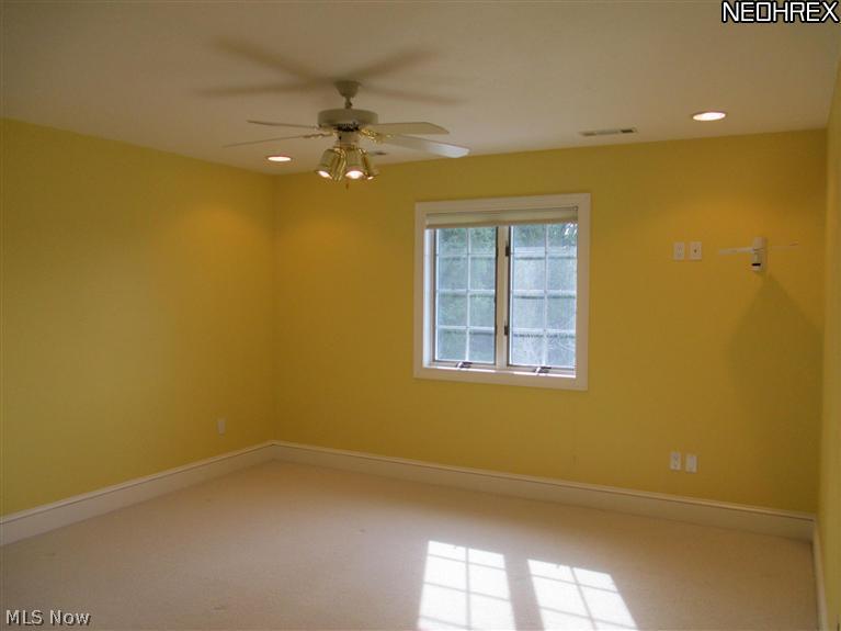 13703 West Lake Road Vermilion, OH 44089 - Photo 17 of 21 Gallery Image 17