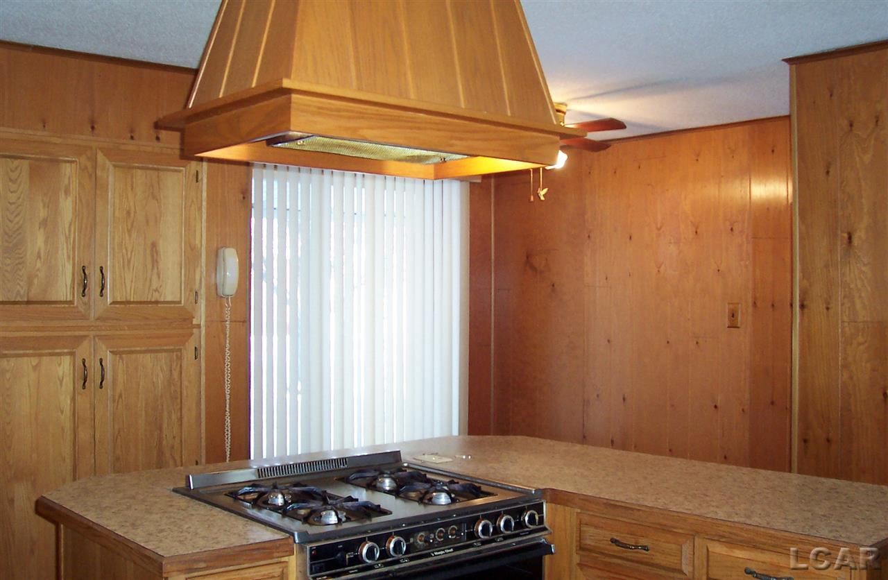 2998 Sharp Road, Unit 2998 SHARP ROAD Adrian, MI 49221 - Photo 4 of 21