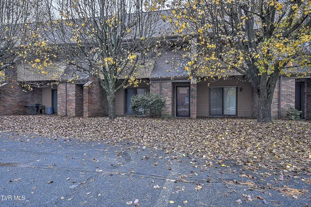$159,000 | 500 Fleetwood Drive, Unit 7, Kingsport, TN 37660