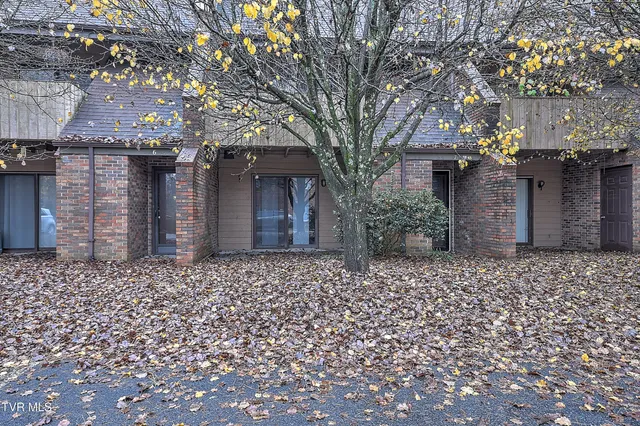 $159,000 | 500 Fleetwood Drive, Unit 7, Kingsport, TN 37660