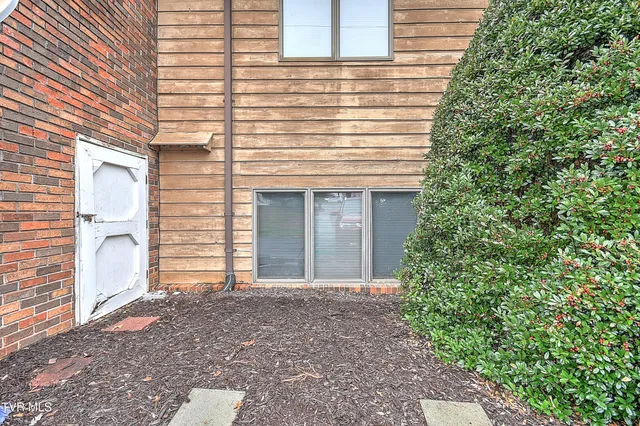 $159,000 | 500 Fleetwood Drive, Unit 7, Kingsport, TN 37660