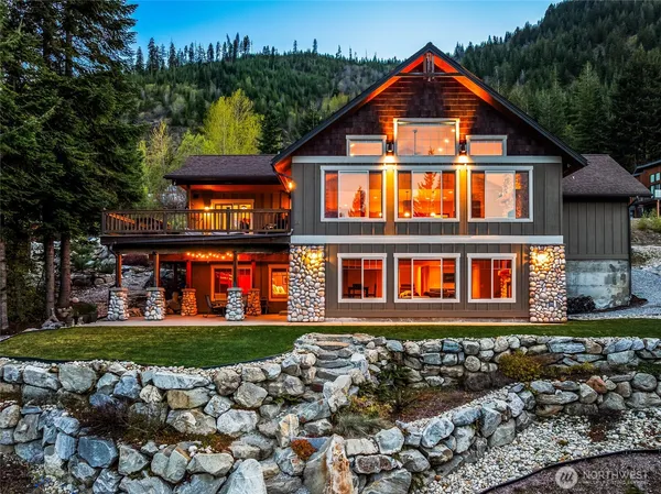 $965,000 | 20672 Miracle Mile, Leavenworth, WA 98826