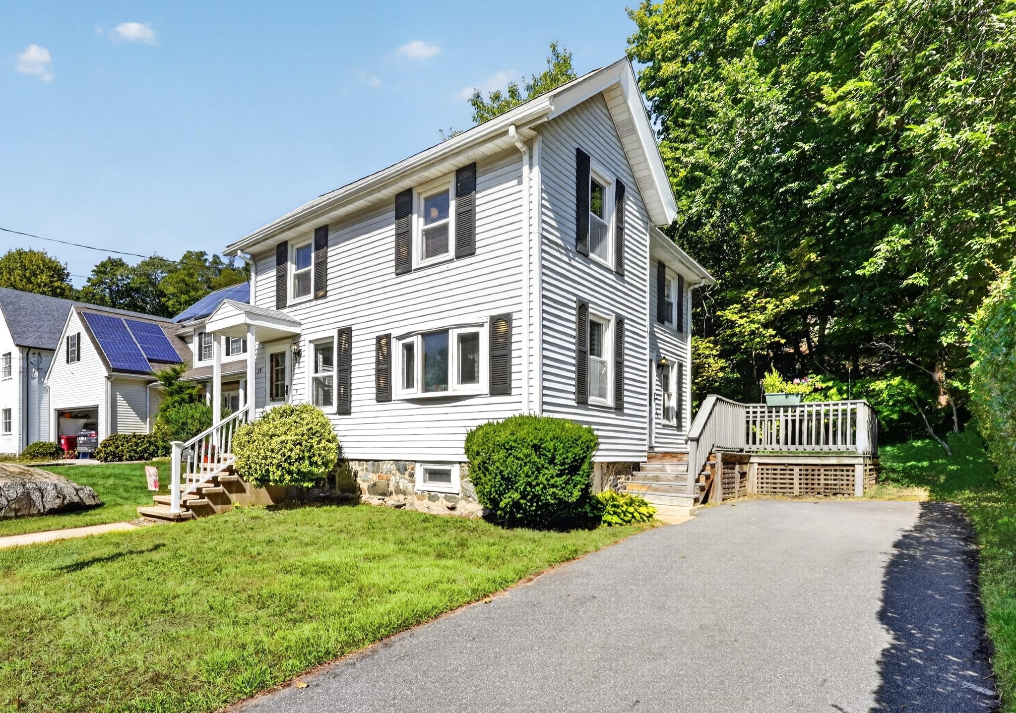 79 Maple Street Melrose, MA 02176 - Photo 20 of 31 Gallery Image 20