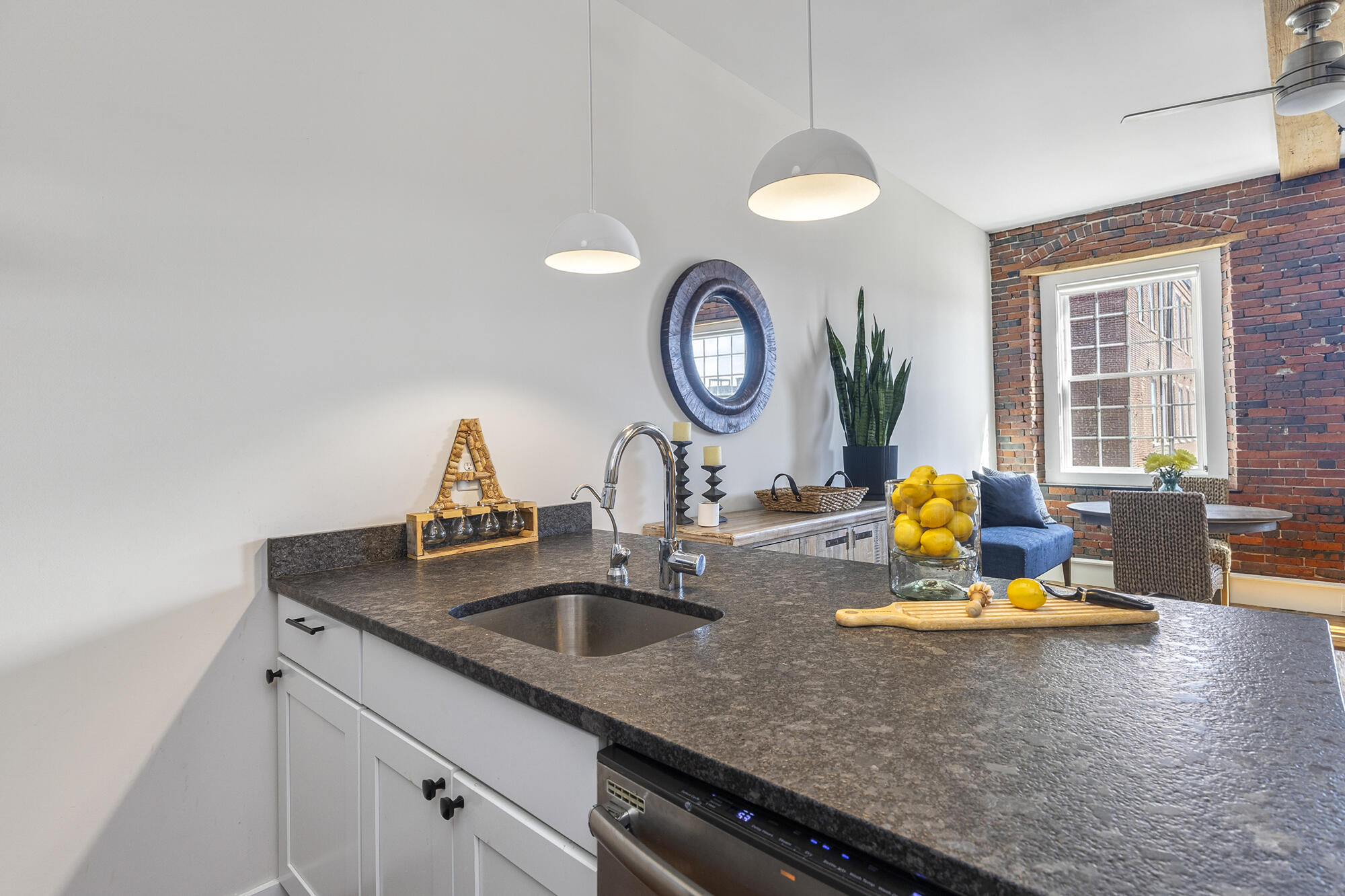 2 Main Street, Unit 15407 Biddeford, ME 04005 - Photo 11 of 35 2 Main St_15_407_11