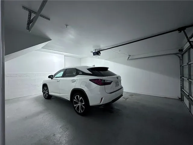 $334,000 | 4244 River Green Drive Northwest, Unit 111, Atlanta, GA 30327