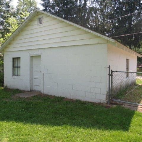 6136 Johnson Road Coloma, MI 49038 - Photo 3 of 23 Additional Photo
