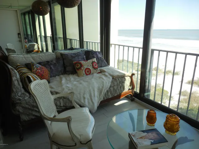 $3,500 | 829 1st Street South, Unit 3E, Jacksonville Beach, FL 32250