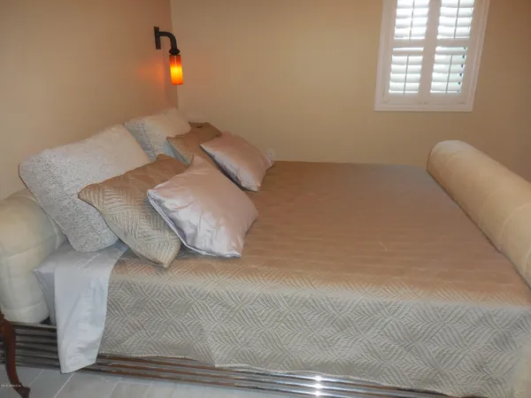 $3,500 | 829 1st Street South, Unit 3E, Jacksonville Beach, FL 32250