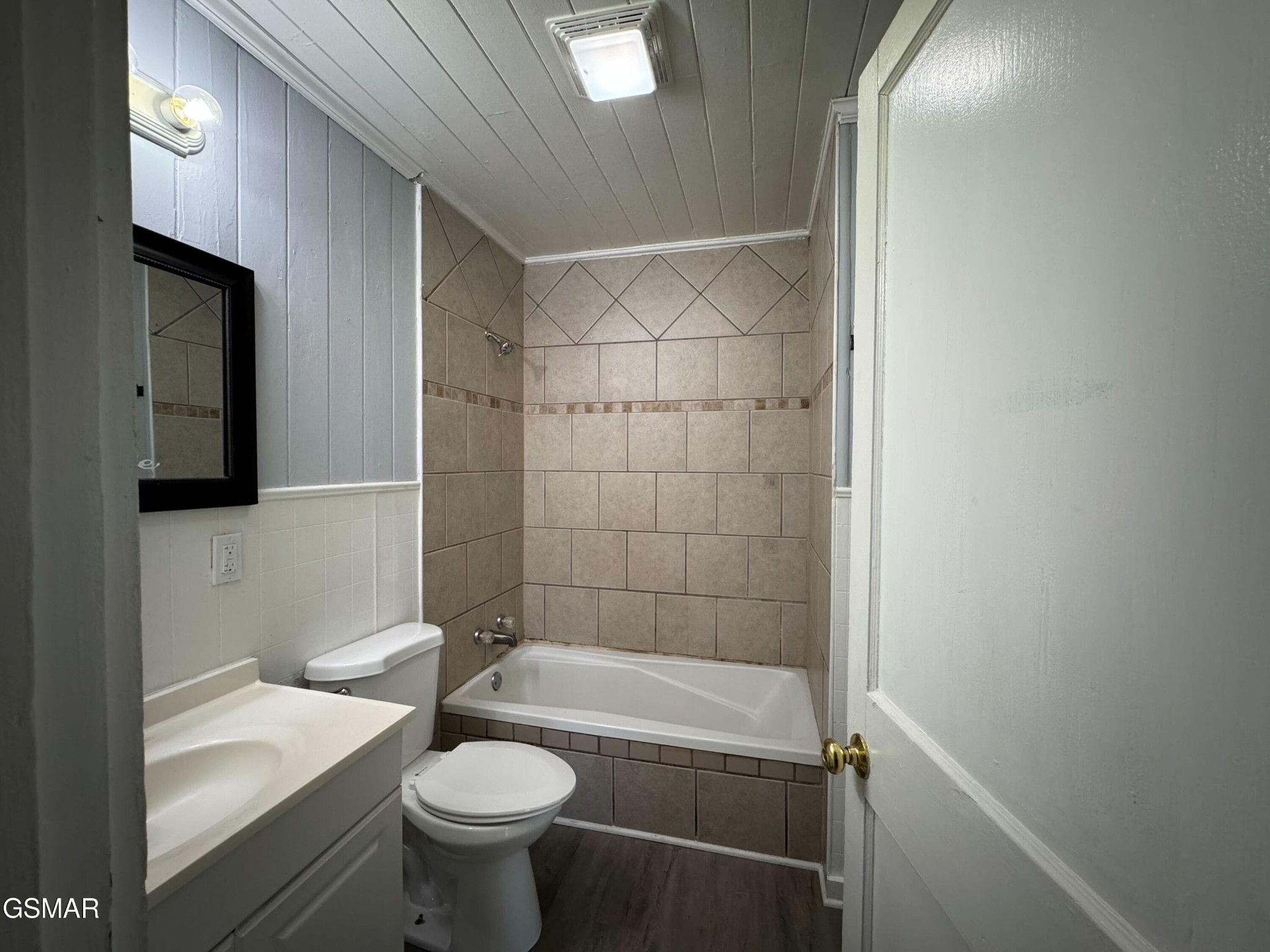409 Eastgate Road Sevierville, TN 37862 - Photo 14 of 33 Gallery Image 14