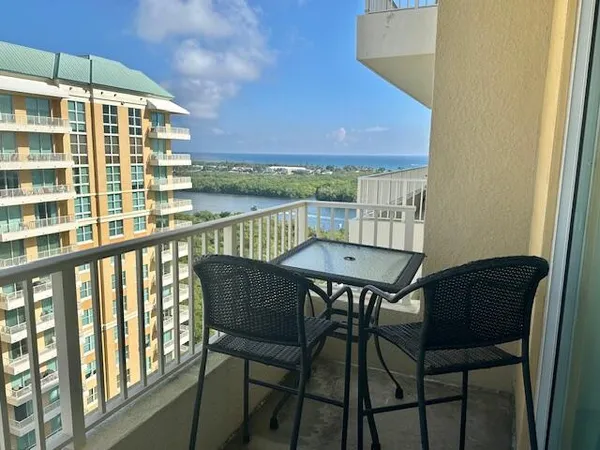 $2,450 | 625 Casa Loma Boulevard, Unit 1507, Boynton Beach, FL 33435