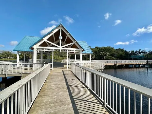 $2,450 | 625 Casa Loma Boulevard, Unit 1507, Boynton Beach, FL 33435