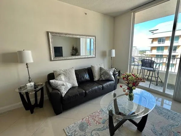 $2,450 | 625 Casa Loma Boulevard, Unit 1507, Boynton Beach, FL 33435