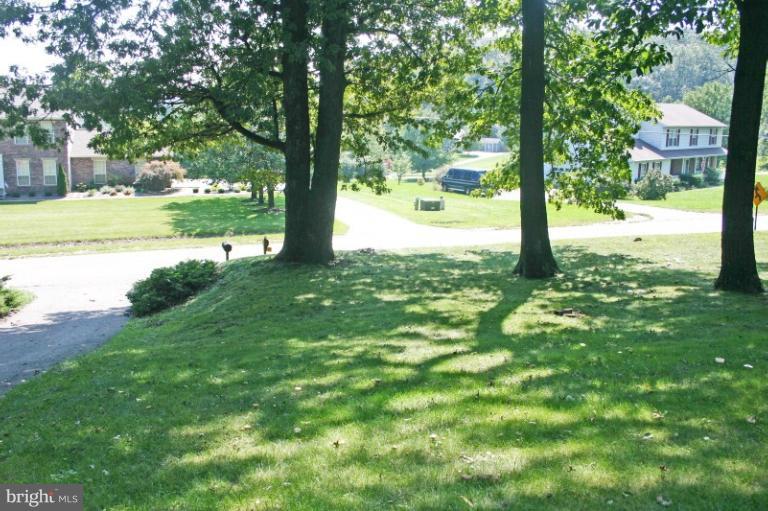 2244 Cape Horn Road Hampstead, MD 21074 - Photo 3 of 13 Front Yard
