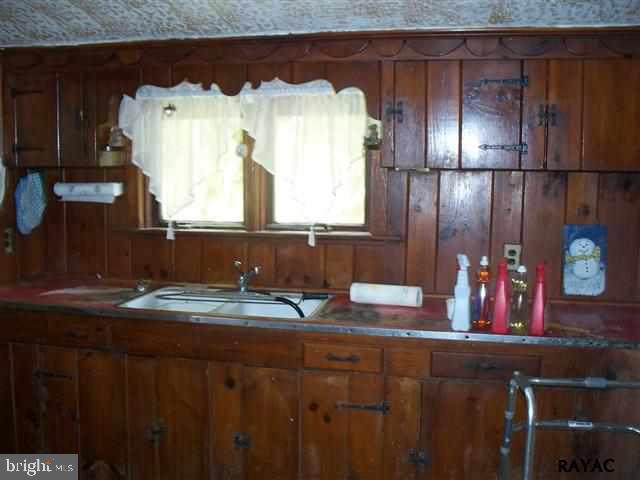 825 Buck Road Dover, PA 17315 - Photo 12 of 15 Gallery Image 12
