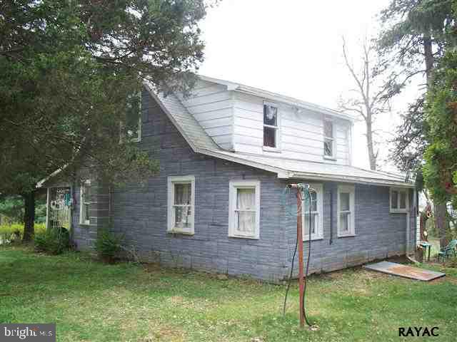825 Buck Road Dover, PA 17315 - Photo 5 of 15 Gallery Image 5